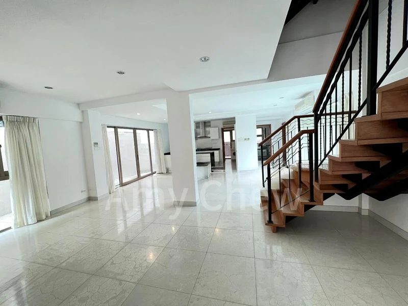 7 Bed Bungalow (Landed) for Rent in  Duchess Residences - Image 6