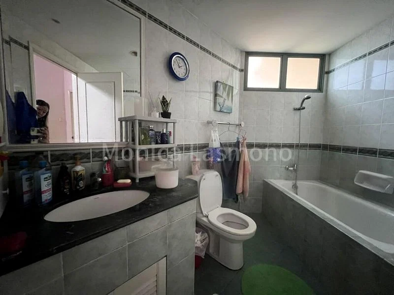 4 Bed Condo for Sale in  Yew Mei Green - Image 5