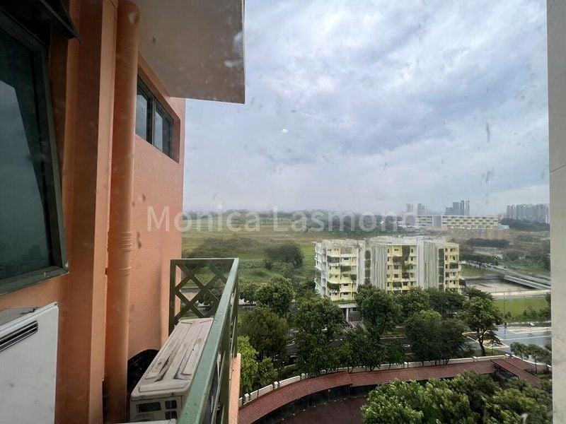 4 Bed Condo for Sale in  Yew Mei Green - Image 8