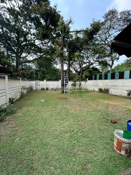 6 Bed Semi-Detached House (Landed) for Sale in  Cactus Green - Image 2