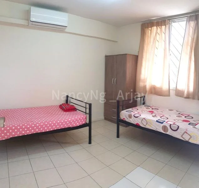 2 Bed Apartment (Condo) for Rent in  15 Jurong West Avenue 5 - Image 2
