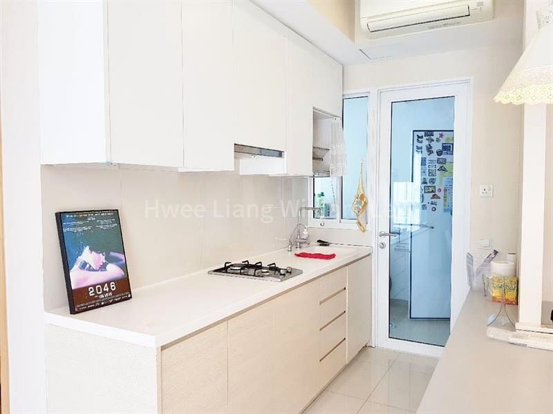 2 Bed Condo for Sale in  Waterview - Image 3