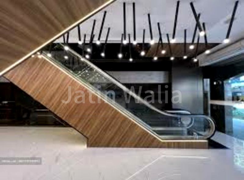 High Street Plaza - Image 3