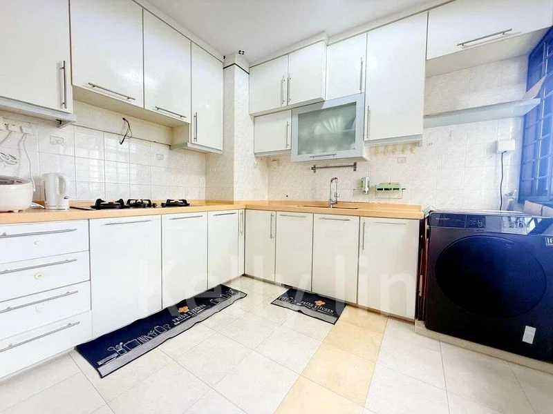 5 Room (5I) HDB for Sale in  492 Admiralty Link - Image 6