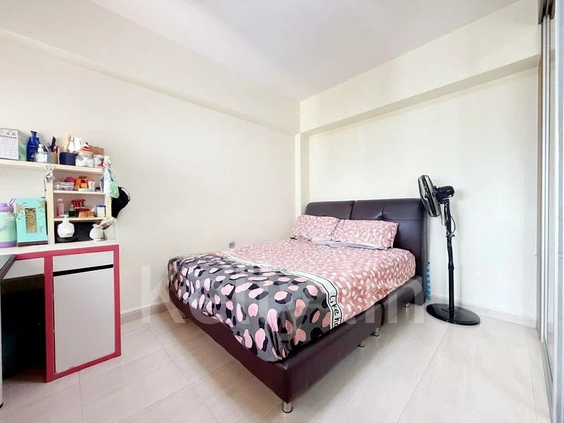 5 Room (5I) HDB for Sale in  492 Admiralty Link - Image 5