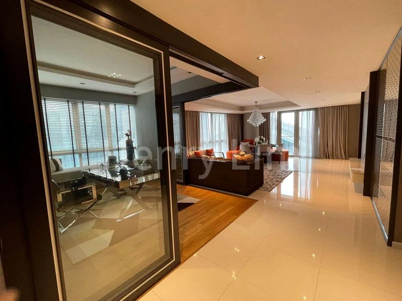 4+1 Bed Apartment (Condo) for Rent in One Shenton - Image 2