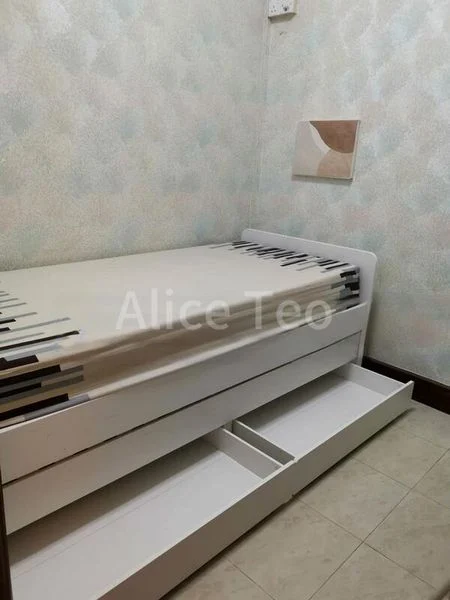 Common Room (Condo) for Rent in  Aston Mansions - Image 1