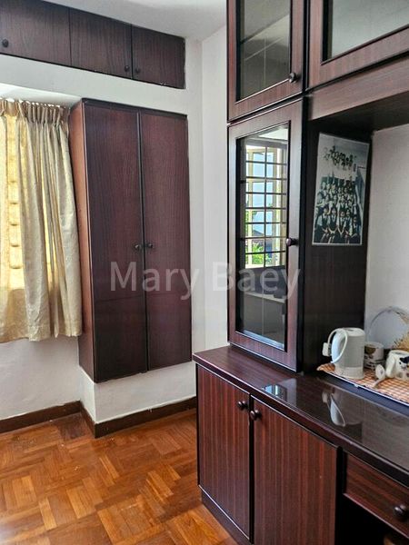 Common Room (Landed) for Rent in  Hong Leong Garden - Image 3
