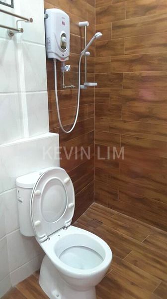 Room (Landed) for Rent in Canberra Link - Image 8