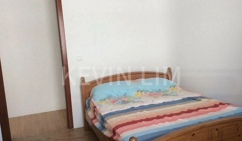 Room (Landed) for Rent in Canberra Link - Image 1