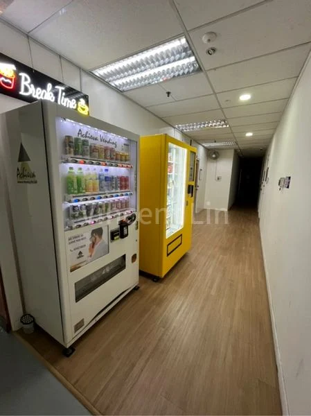 Light Industrial (B1) for Rent in  Tat Ann Building - Image 2