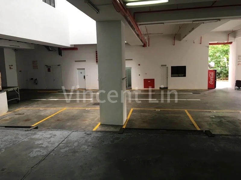 Light Industrial (B1) for Rent in  Tat Ann Building - Image 3