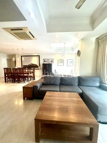 4 Bed Condo for Sale in  The Park Vale - Image 1