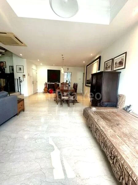 4 Bed Condo for Sale in  The Park Vale - Image 5