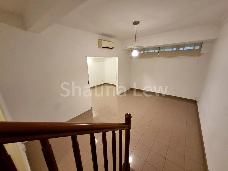 3 Bed Cluster House (Landed) for Rent in Chancery Grove - Image 2