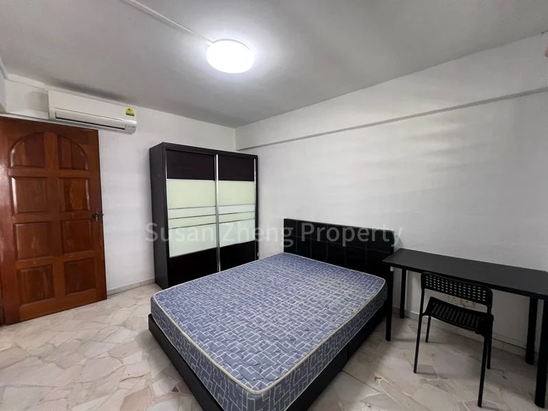 3 Room (3NG) HDB for Rent in  301 Jurong East Street 32 - Image 6