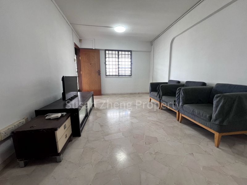 3 Room (3NG) HDB for Rent in  301 Jurong East Street 32 - Image 1