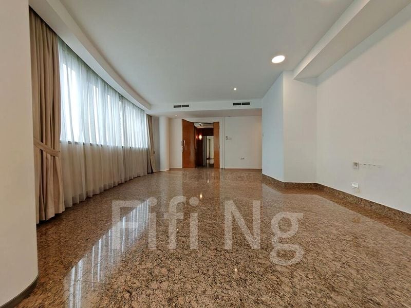 4 Bed Condo for Rent in  Grange 70 - Image 19