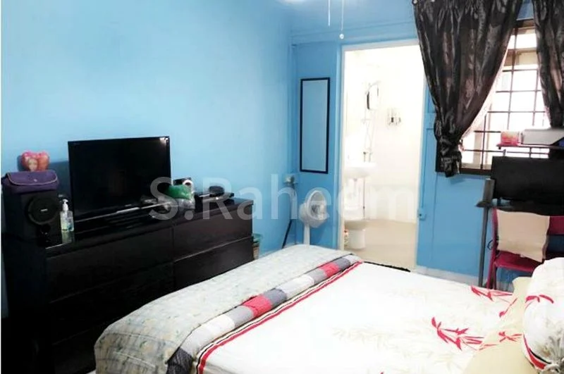 4 Room (4S) HDB for Rent in 344 Woodlands Street 32 - Image 6