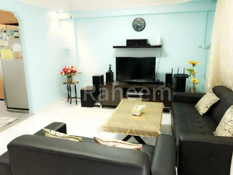 4 Room (4S) HDB for Rent in 344 Woodlands Street 32 - Image 1