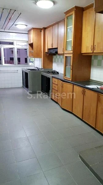 4 Room (4S) HDB for Rent in 344 Woodlands Street 32 - Image 5