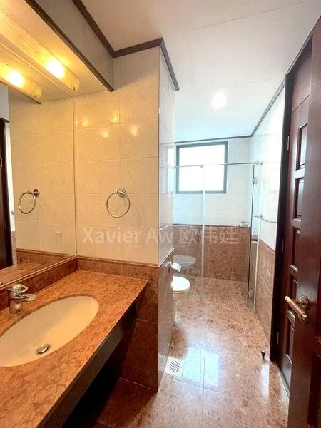 3 Bed Condo for Sale in  Pebble Bay - Image 5