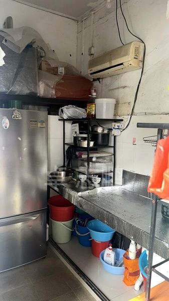 Food & Beverage for Sale: 2-Story Shophouse - Image 3