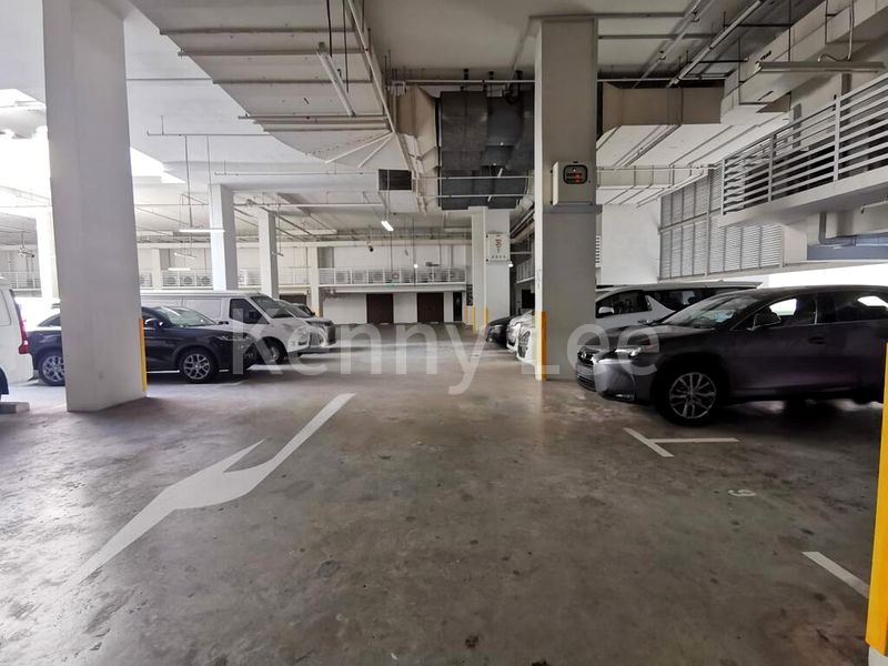 Light Industrial (B1) for Sale: Apex @ Henderson - Image 2