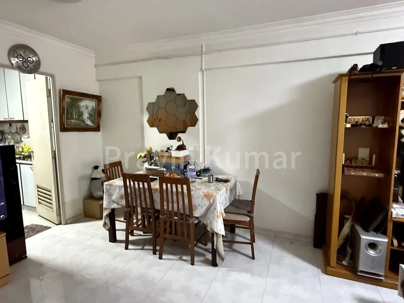 3 Room (3A) HDB for Rent in  171 Bishan Street 13 - Image 3