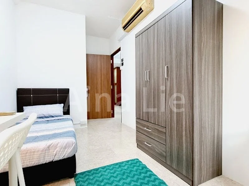 Common Room (Condo) for Rent in  Modena - Image 2