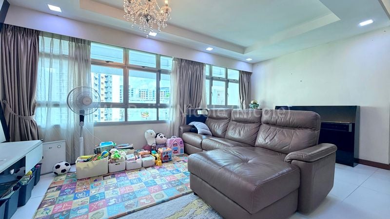 5 Room (5I) HDB for Sale in 329B Anchorvale Street - Image 2