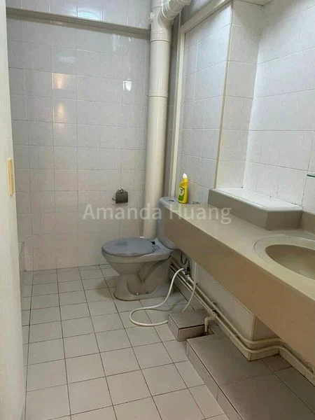 5 Room (5I) HDB for Rent in  298 Yishun Street 20 - Image 11