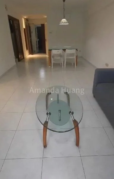 5 Room (5I) HDB for Rent in  298 Yishun Street 20 - Image 1