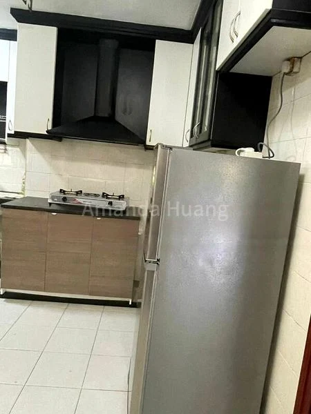 5 Room (5I) HDB for Rent in  298 Yishun Street 20 - Image 9