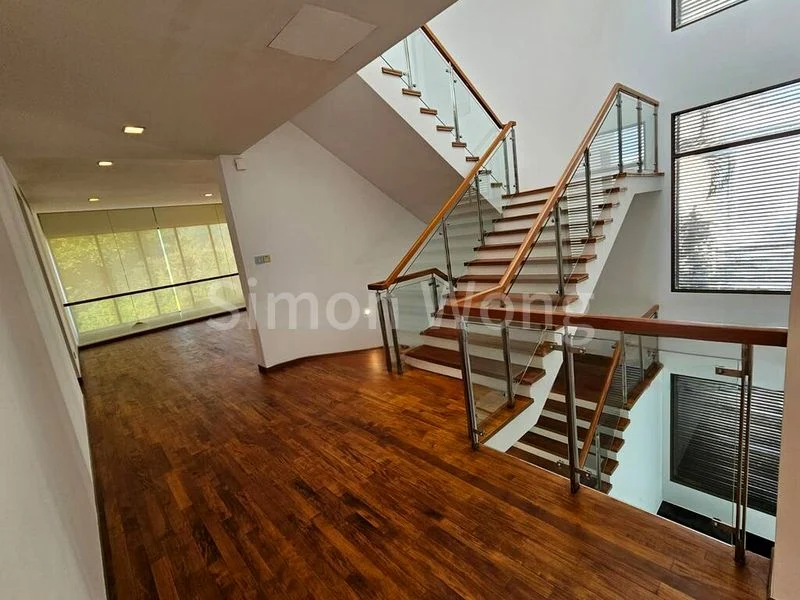 7 Bed Bungalow (Landed) for Rent in  Paradise Island - Image 4