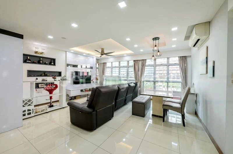 5 Room (5I) HDB for Sale in  439A Bukit Batok West Avenue 8 - Image 1