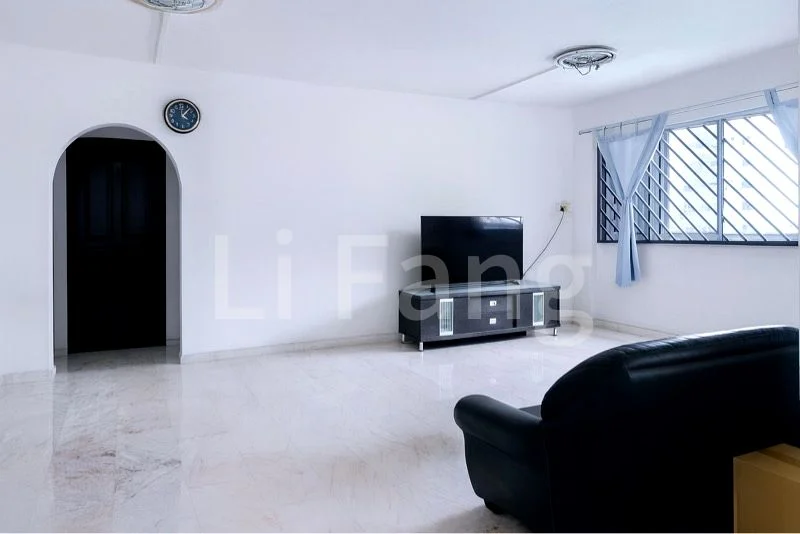 5 Room (5I) HDB for Sale in 120 Pending Road - Image 1
