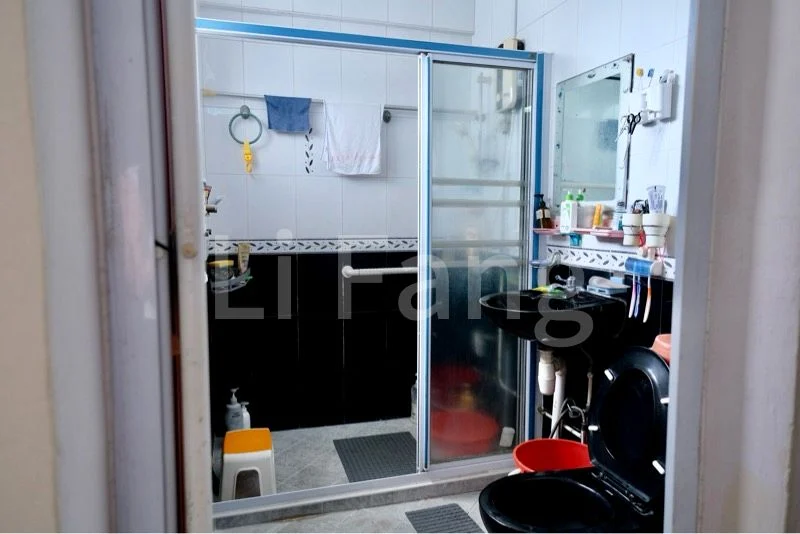 5 Room (5I) HDB for Sale in 120 Pending Road - Image 6