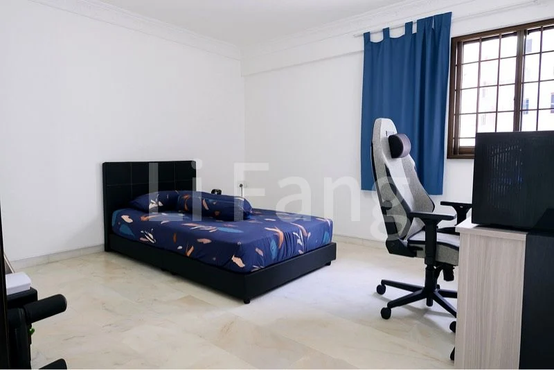 5 Room (5I) HDB for Sale in 120 Pending Road - Image 2