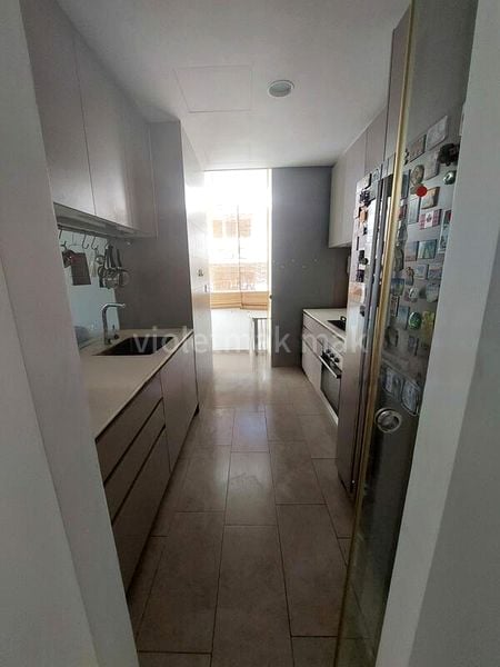 4 Bed Condo for Rent in  Stratum - Image 3