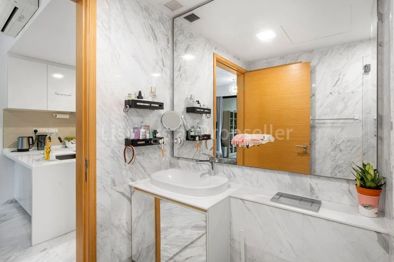 1 Bed Apartment (Condo) for Sale in Waterscape At Cavenagh - Image 10