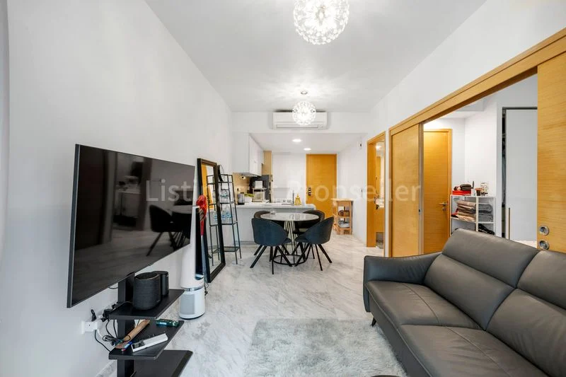 1 Bed Apartment (Condo) for Sale in Waterscape At Cavenagh - Image 2