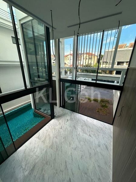 5 Bed Semi-Detached House (Landed) for Sale in  Bedok Avenue - Image 7