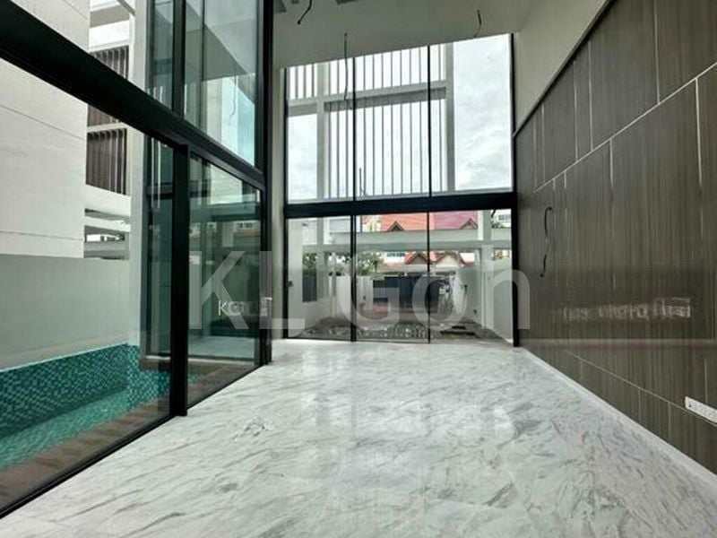 5 Bed Semi-Detached House (Landed) for Sale in  Bedok Avenue - Image 6