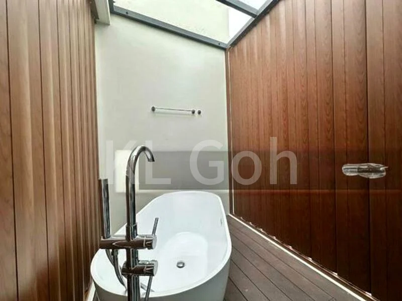5 Bed Semi-Detached House (Landed) for Sale in  Bedok Avenue - Image 15