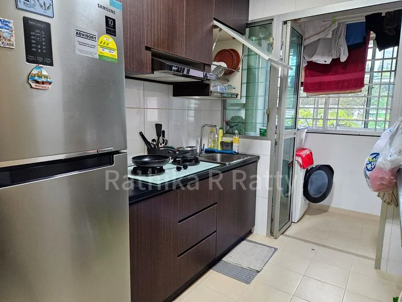 Common Room (HDB) for Rent in  454 Fajar Road - Image 4