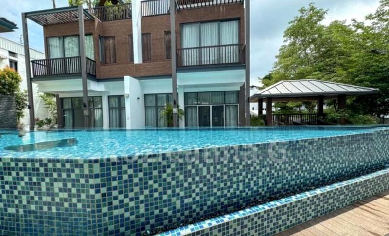 6 Bed Cluster House (Landed) for Sale in  Shamrock Park - Image 6