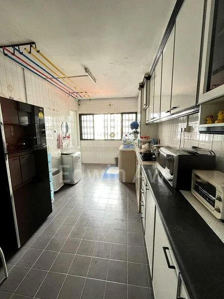 Common Room (HDB) for Rent in  210 Bukit Batok Street 21 - Image 2