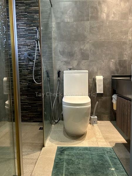 4 Bed Condo for Rent in  Grande Vista - Image 3