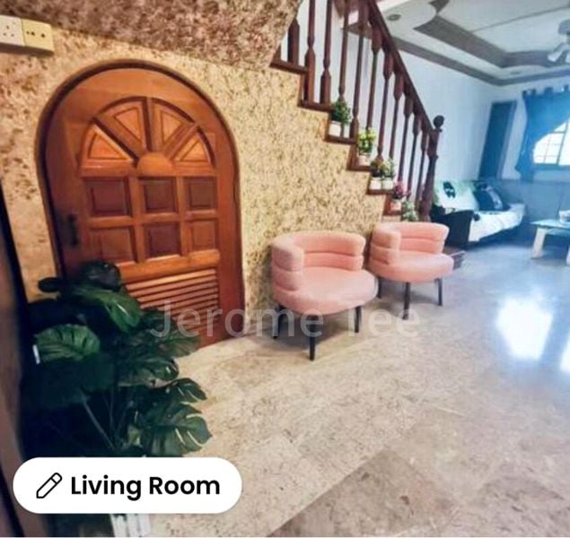 Maisonette HDB for Sale in  893A Tampines Avenue 8 - Image 3